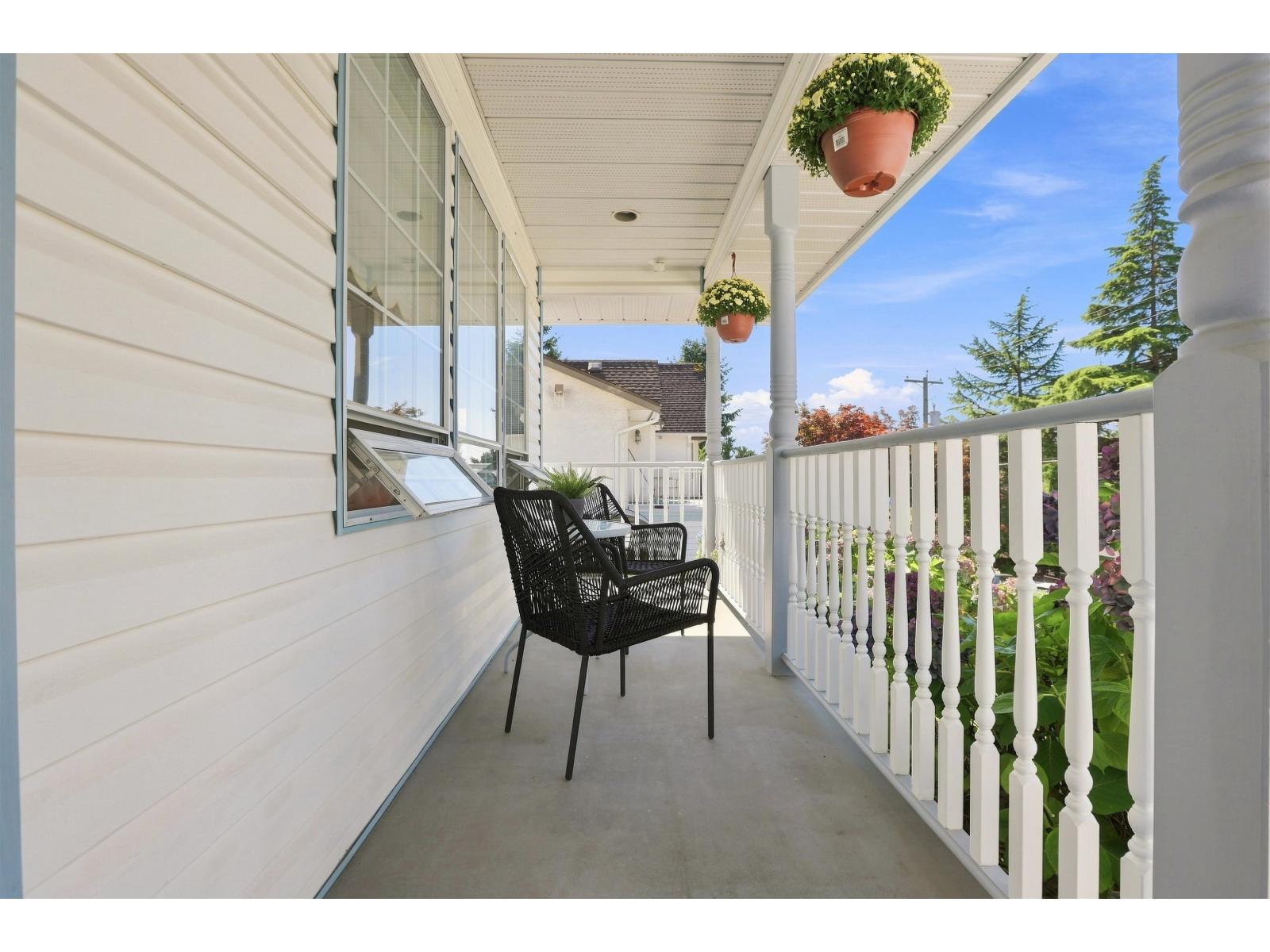 7842 108 Street, Delta, British Columbia  V4C 4C2 - Photo 3 - R3163889