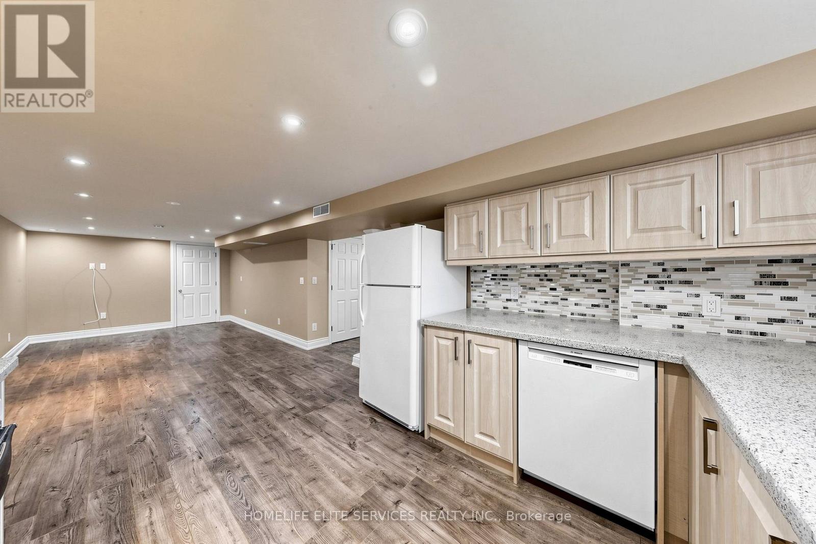 48 Frey Crescent, Toronto, Ontario  M1R 2C7 - Photo 31 - E13763366