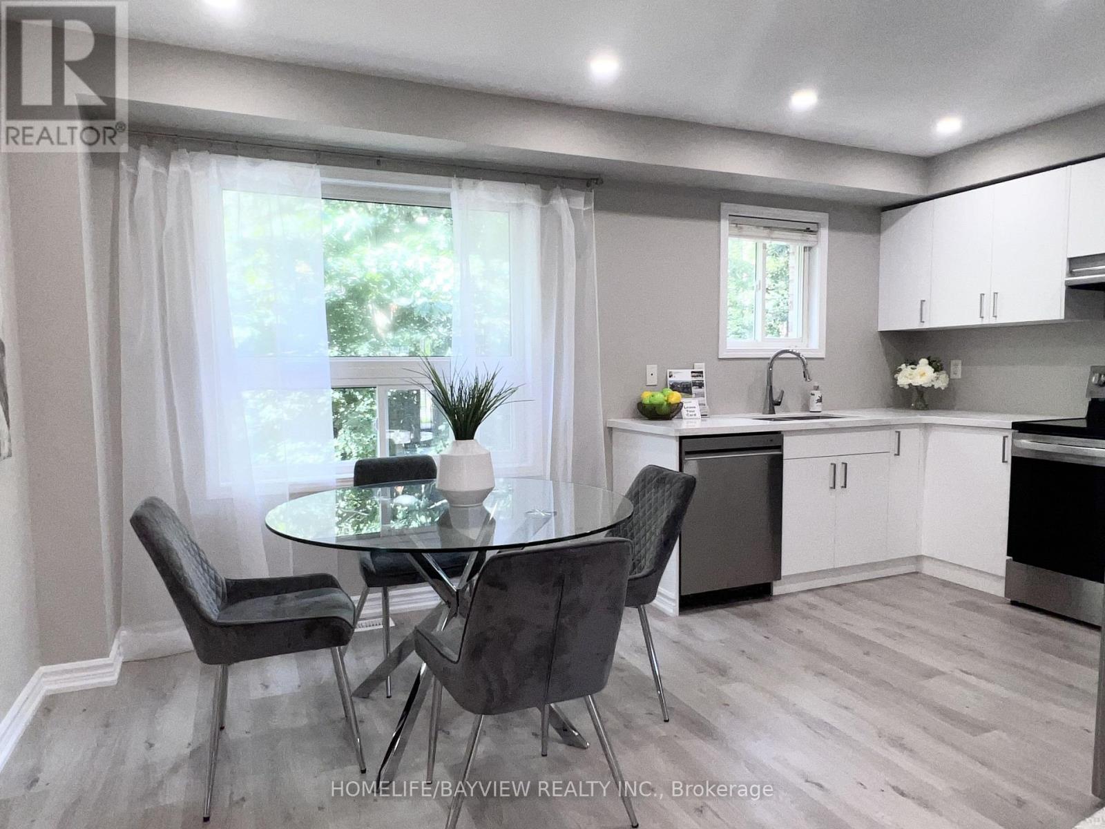 52 Hawthorne Crescent, Barrie (Ardagh), Ontario  L4N 9Y8 - Photo 11 - S13767828
