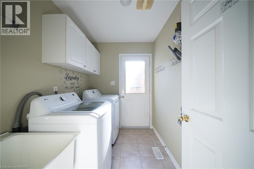 51 Webb Avenue, Brantford, Ontario  N3T 6S6 - Photo 15 - 40860556