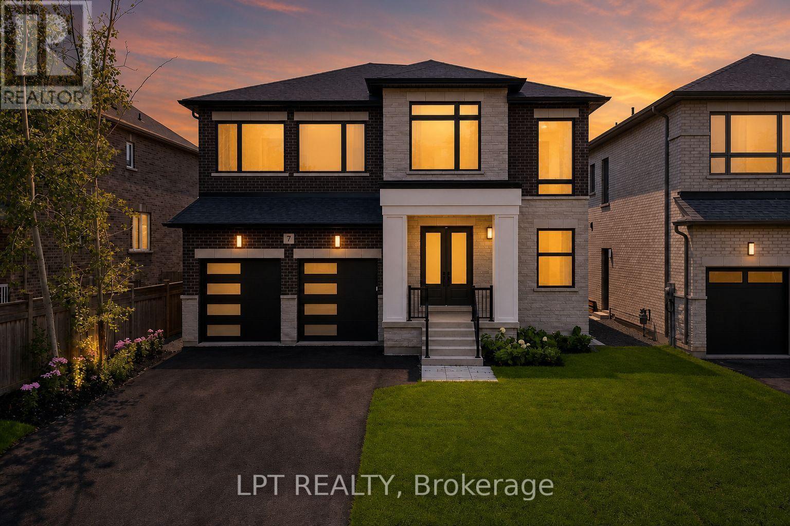 7 Richmond Park Drive, Georgina, Ontario  L4P 0H2 - Photo 4 - N13648730