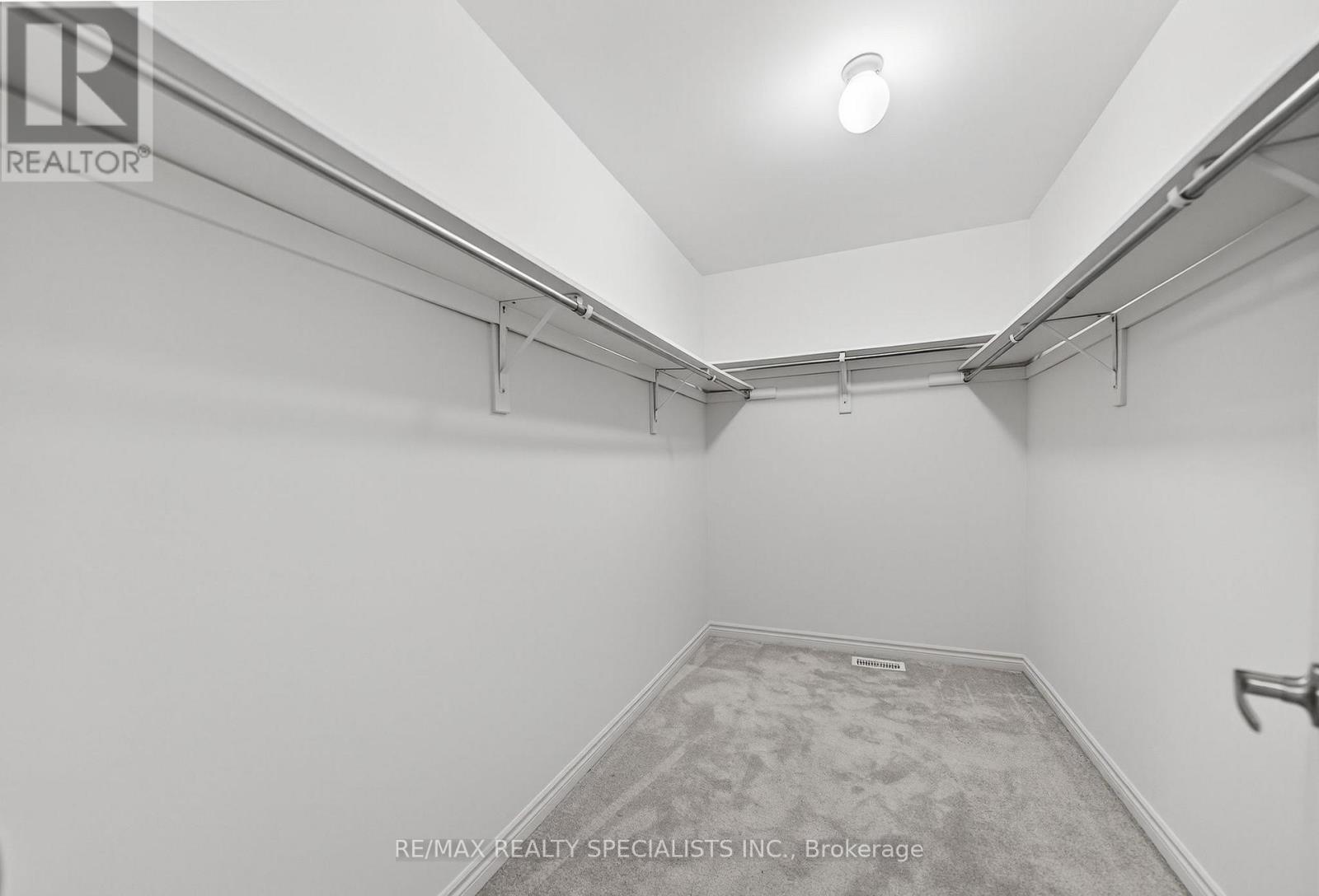 27 Harpin Way W, Centre Wellington, Ontario  N1M 0H8 - Photo 37 - X13767914