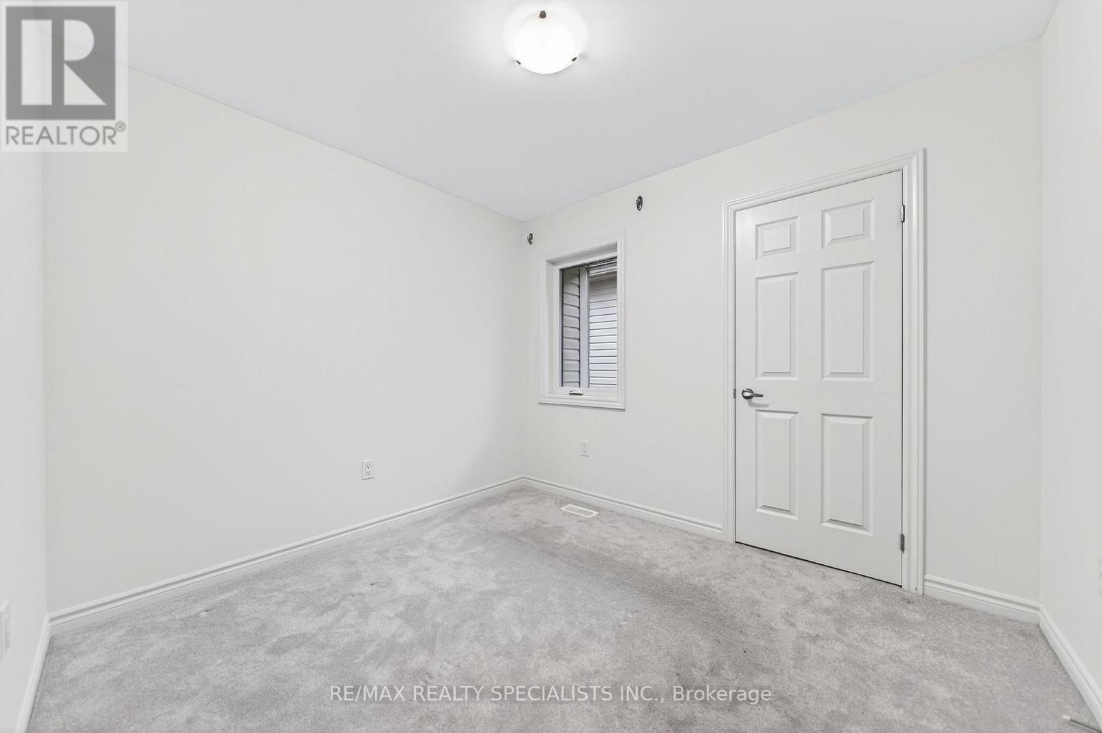 27 Harpin Way W, Centre Wellington, Ontario  N1M 0H8 - Photo 39 - X13767914