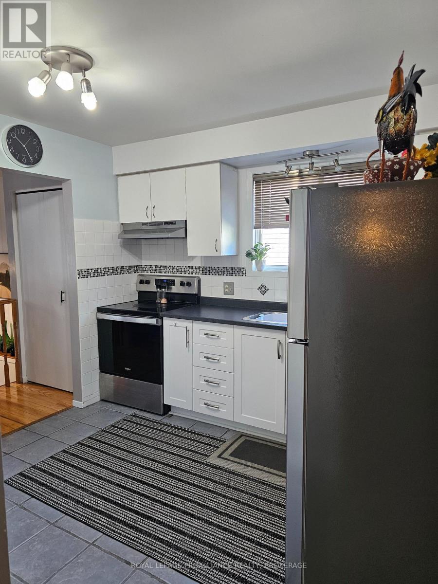 915 Warburton Crescent, Kingston, Ontario  K7M 8L3 - Photo 11 - X13767440