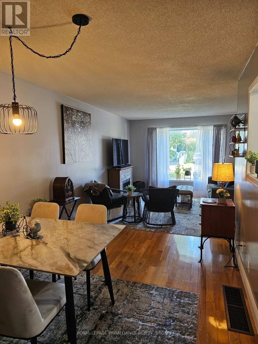 915 Warburton Crescent, Kingston, Ontario  K7M 8L3 - Photo 17 - X13767440