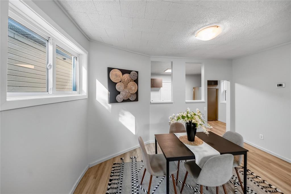 748 Simcoe Street, Winnipeg, Manitoba  R3E 2C4 - Photo 4 - 202622633