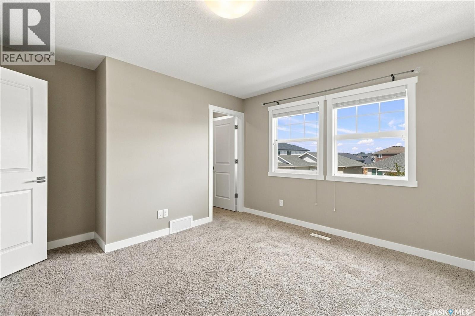 1127 Kolynchuk Link, Saskatoon, Saskatchewan  S7T 0X5 - Photo 14 - SK048099