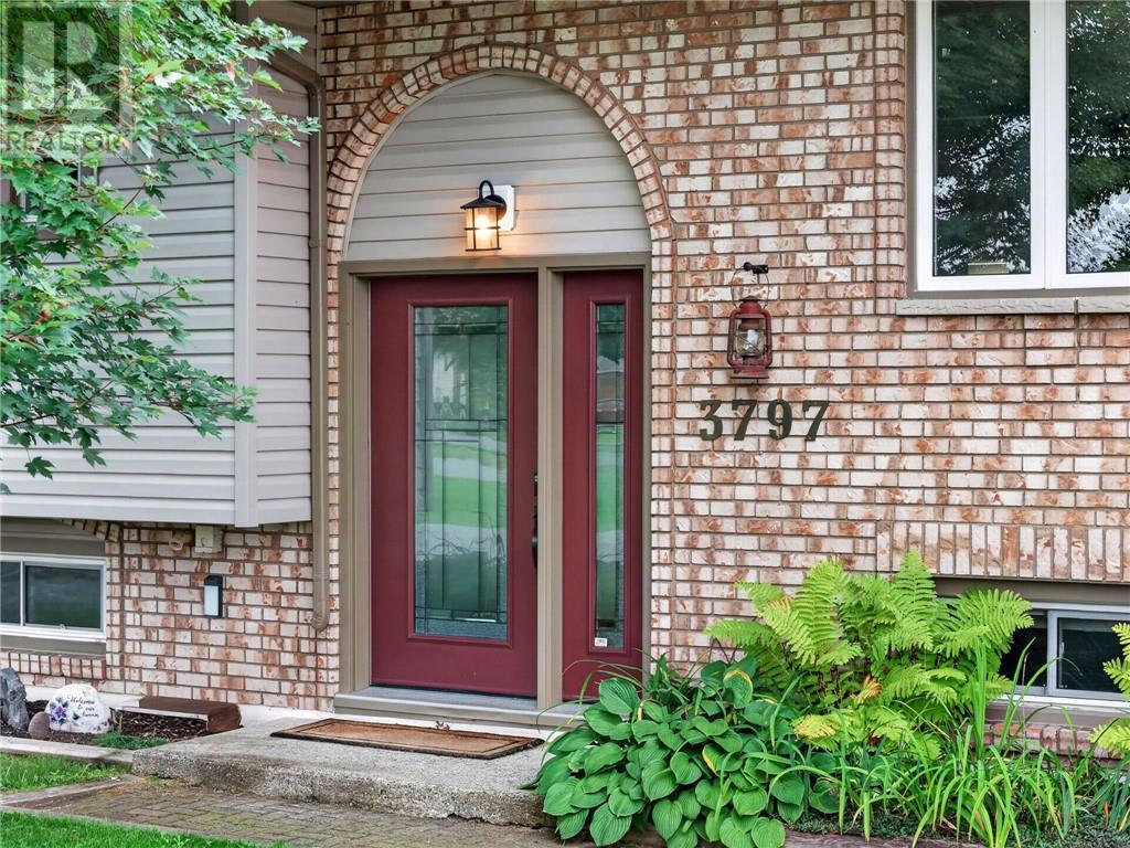 3797 Swanson Court, Val Caron, Ontario  P3N 1J5 - Photo 8 - 2130288