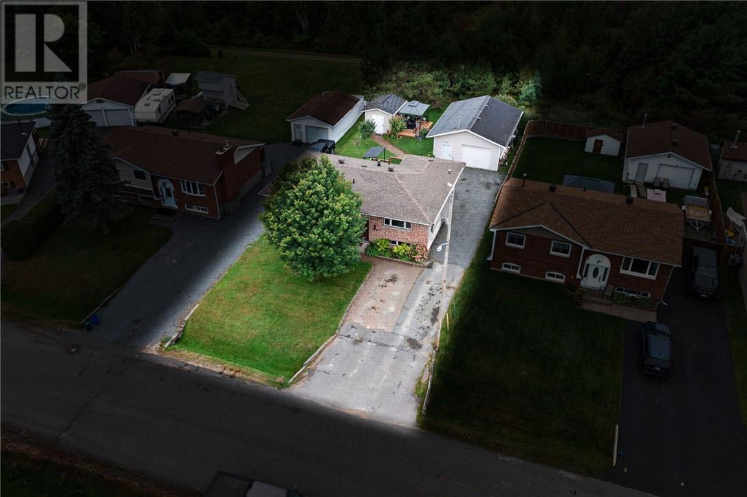 3797 Swanson Court, Val Caron, Ontario  P3N 1J5 - Photo 81 - 2130288