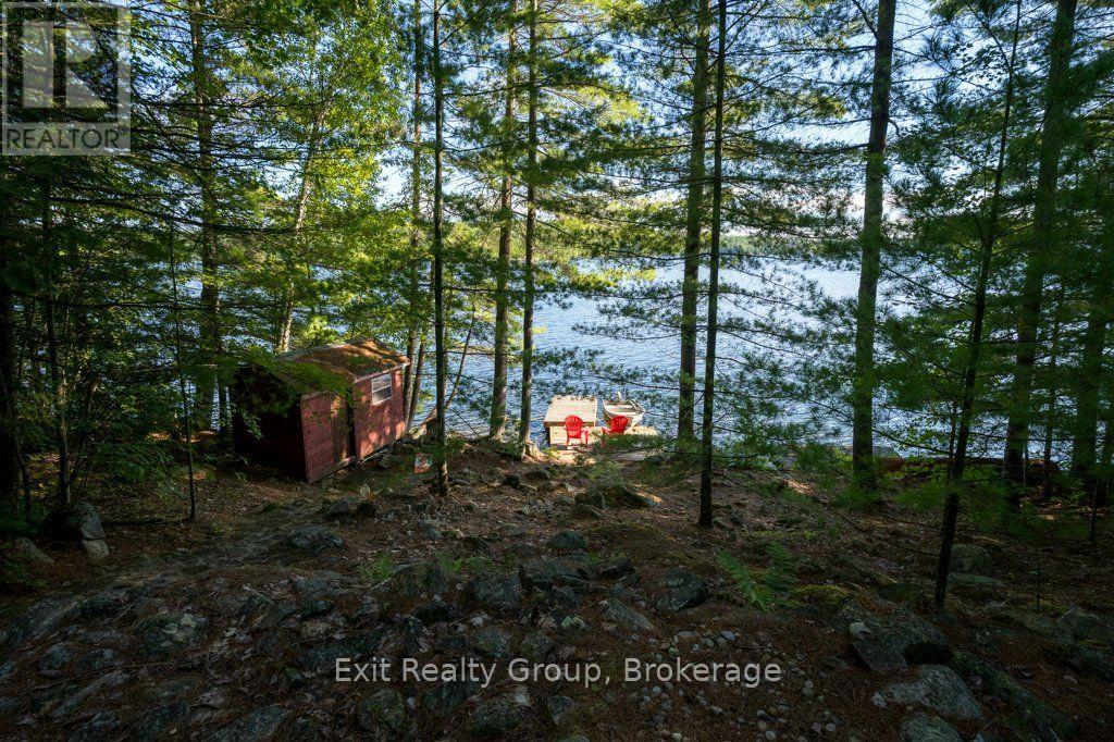 2010 Shabomeka Lake, Frontenac (Frontenac North), Ontario  K0H 1K0 - Photo 29 - X13768070