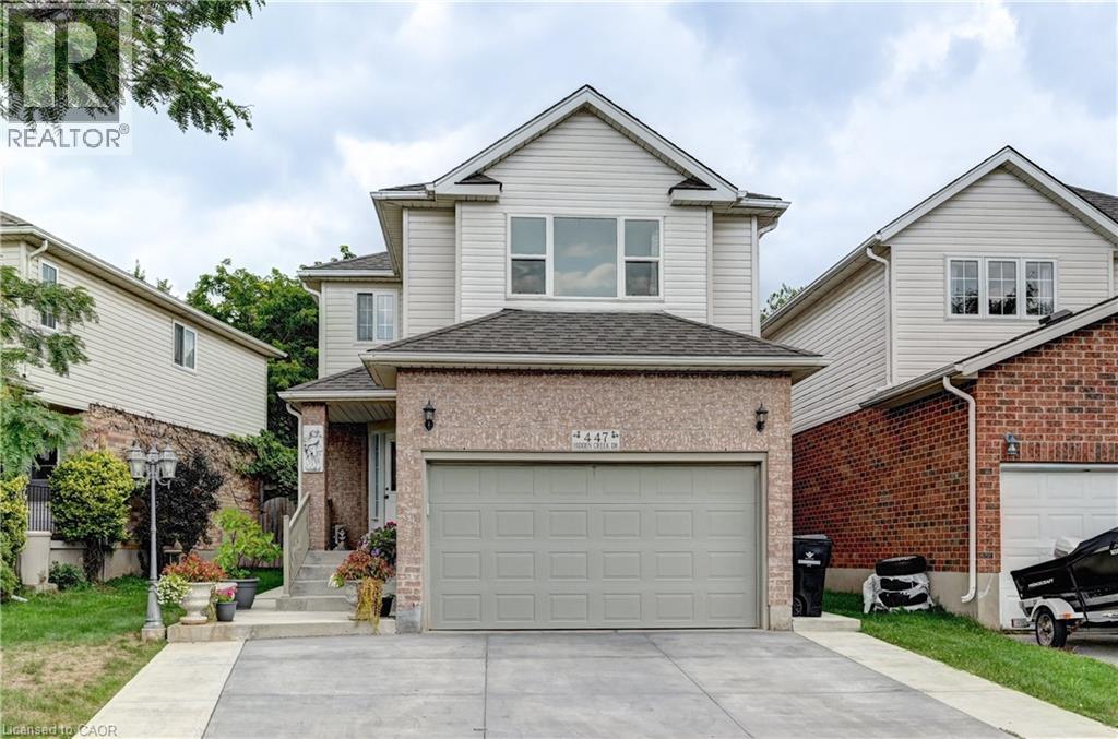 447 Hidden Creek Drive, Kitchener, Ontario  N2N 3N2 - Photo 3 - 40861156
