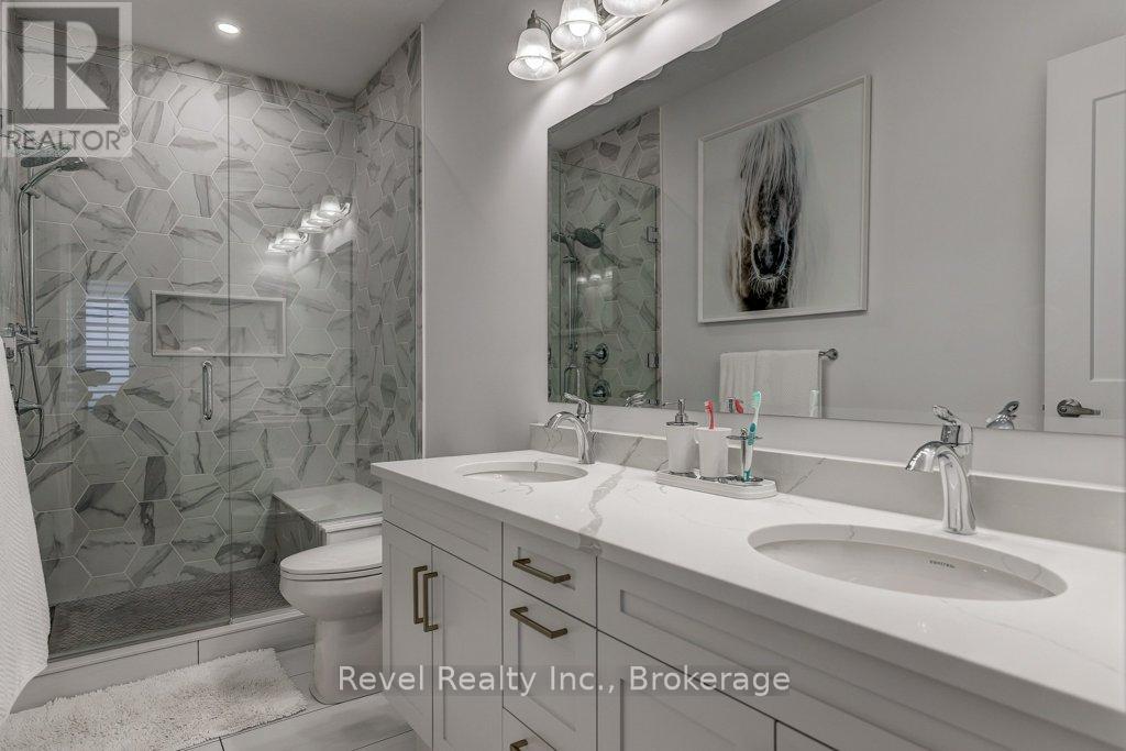 258 Ironwood Way, Georgian Bluffs, Ontario  N0H 1S0 - Photo 16 - X13745472