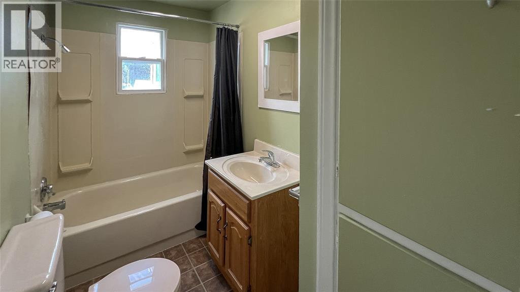 437 Bright Street, Sarnia, Ontario  N7T 4G7 - Photo 17 - 26021906