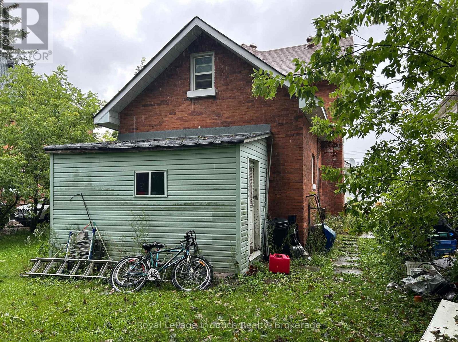 98 Fourth Street, Midland, Ontario  L4R 3T1 - Photo 5 - S13768056