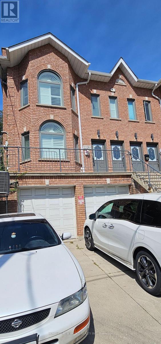 1026 B DAVENPORT ROAD, Toronto, Ontario