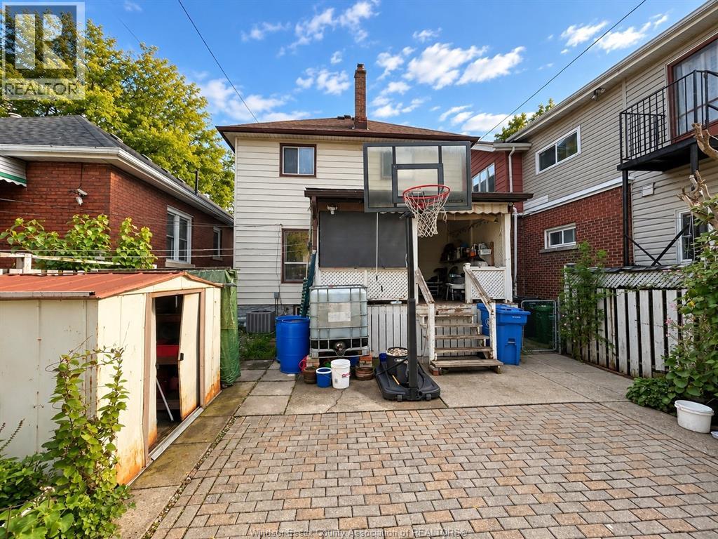 972 Bruce, Windsor, Ontario  N9A 4X7 - Photo 20 - 26022160