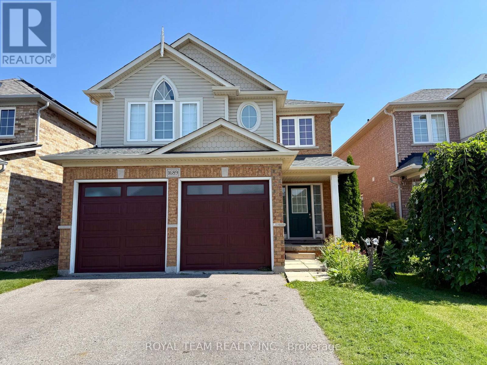 1689 Whitestone Drive, Oshawa, Ontario  L1K 2X2 - Photo 2 - E13768084