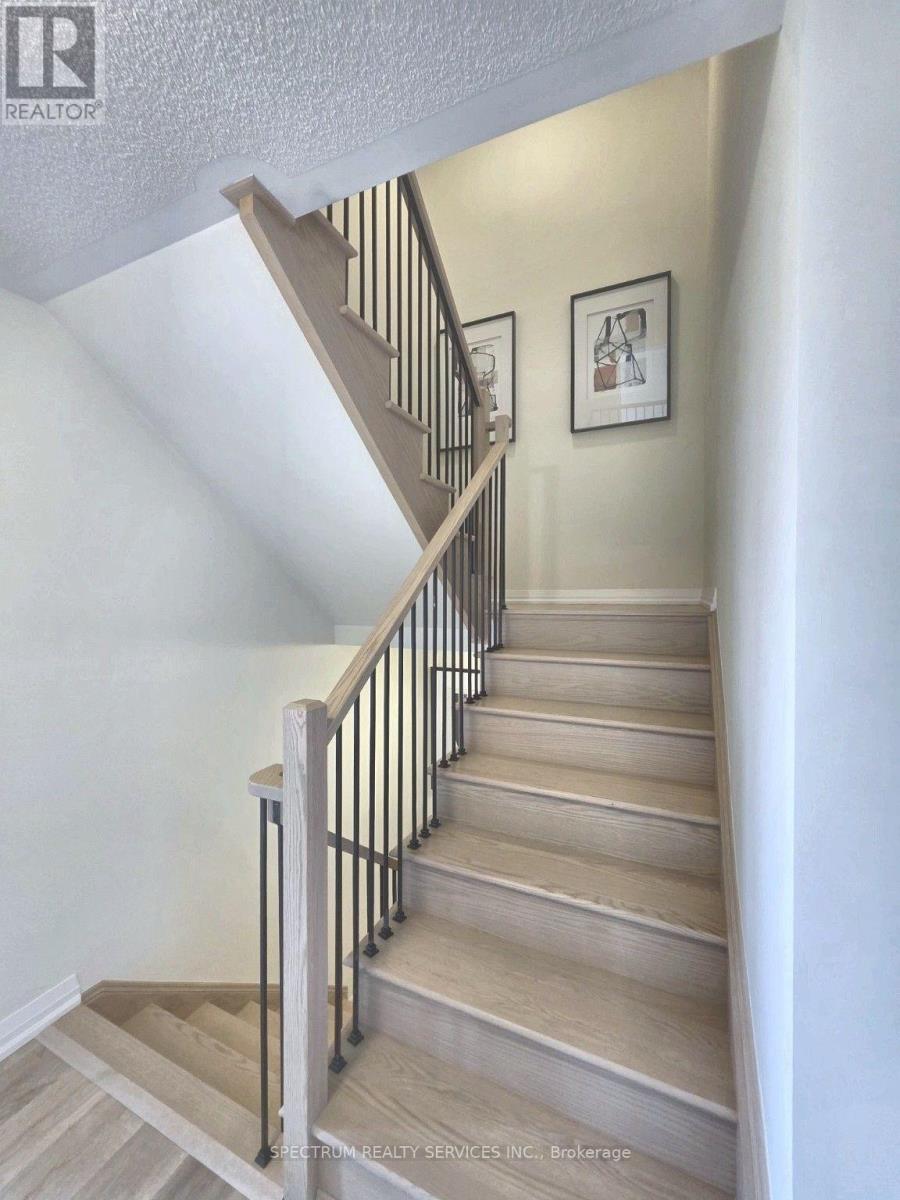 1522 Benson Street, Innisfil, Ontario  L9S 0S6 - Photo 11 - N13762196