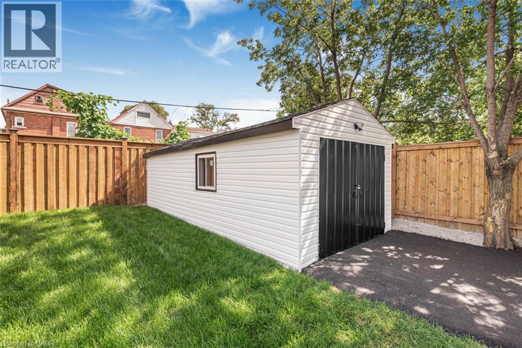 250 Rosslyn Avenue N, Hamilton, Ontario  L8L 7R1 - Photo 41 - 40862192