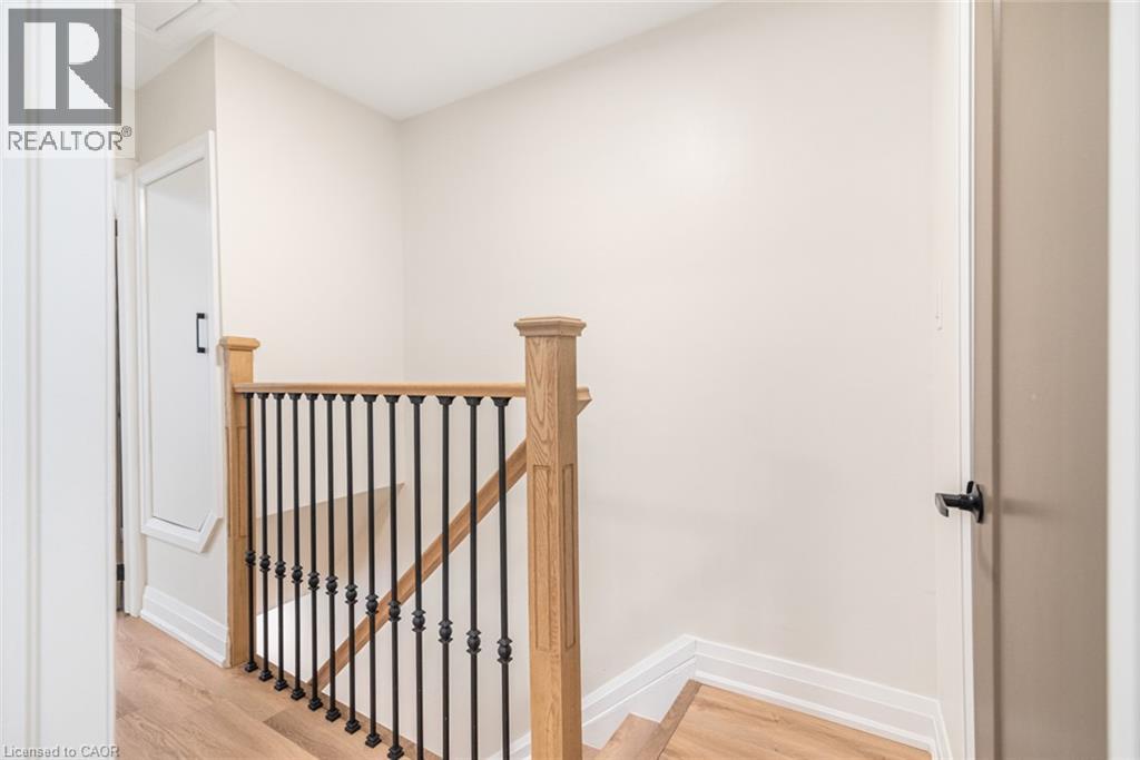 250 Rosslyn Avenue N, Hamilton, Ontario  L8L 7R1 - Photo 20 - 40862192