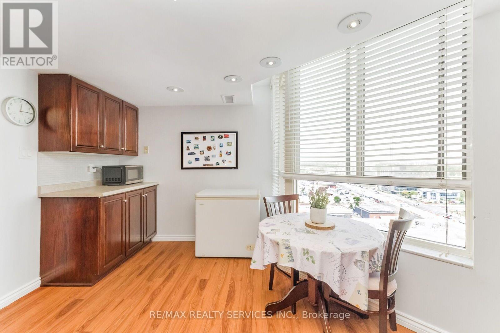 1606 - 20 Cherrytree Drive, Brampton, Ontario  L6Y 3V1 - Photo 20 - W13768172