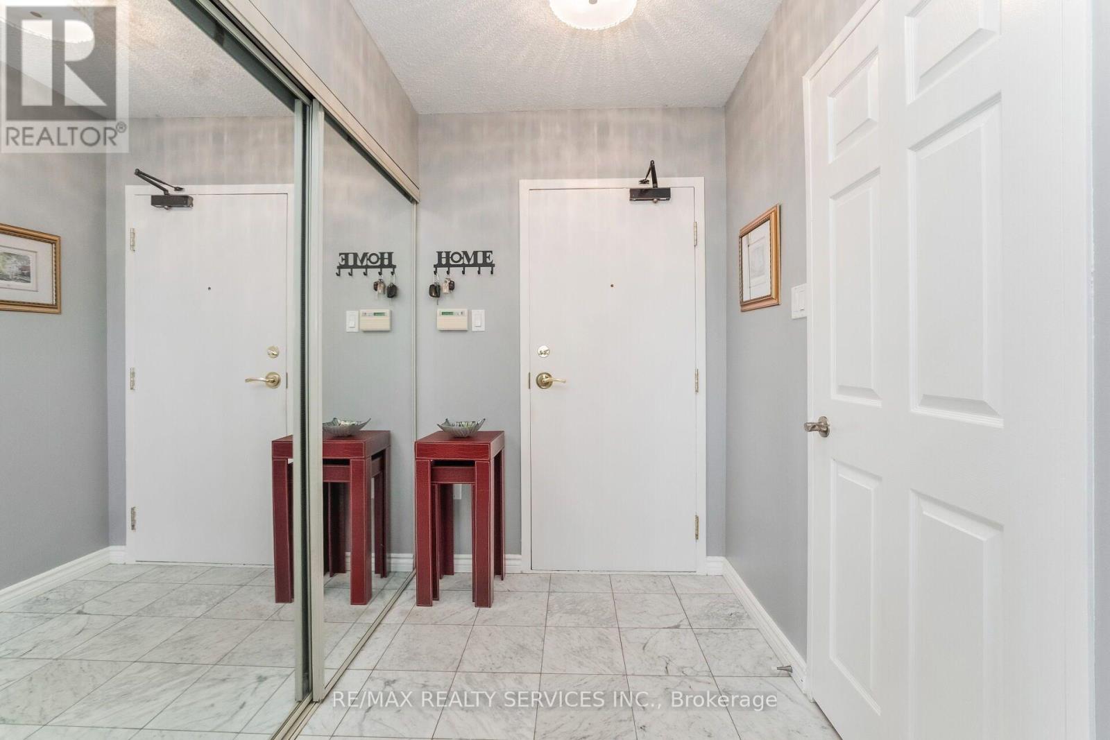 1606 - 20 Cherrytree Drive, Brampton, Ontario  L6Y 3V1 - Photo 6 - W13768172