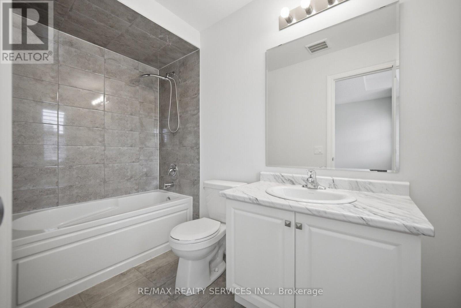 1 Breckonwood Street, Caledon, Ontario  L7C 4G6 - Photo 26 - W13768250