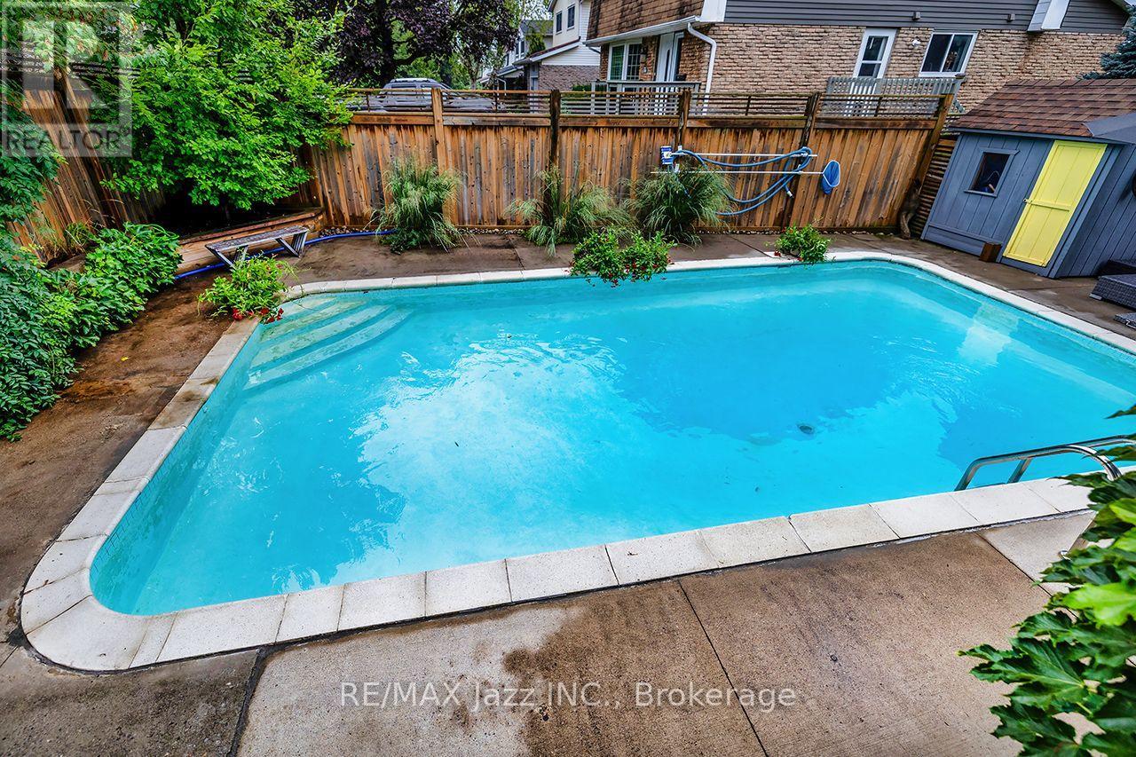 1085 Willowdale Avenue, Oshawa, Ontario  L1H 1W7 - Photo 38 - E13739968