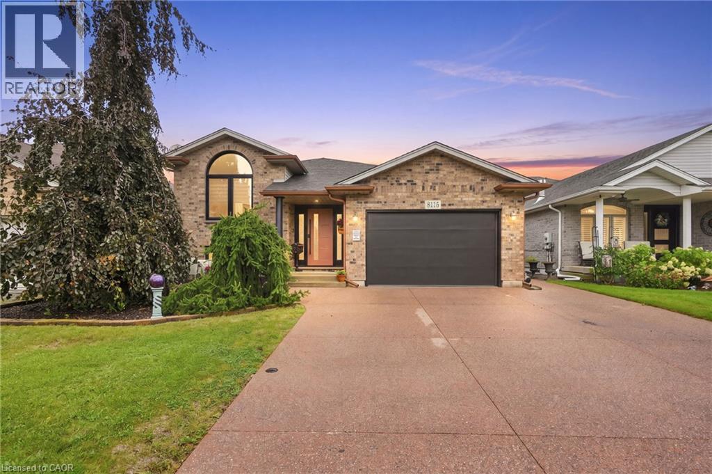 8115 Beaver Glen Drive, Niagara Falls, Ontario  L2H 3K5 - Photo 1 - 40861827