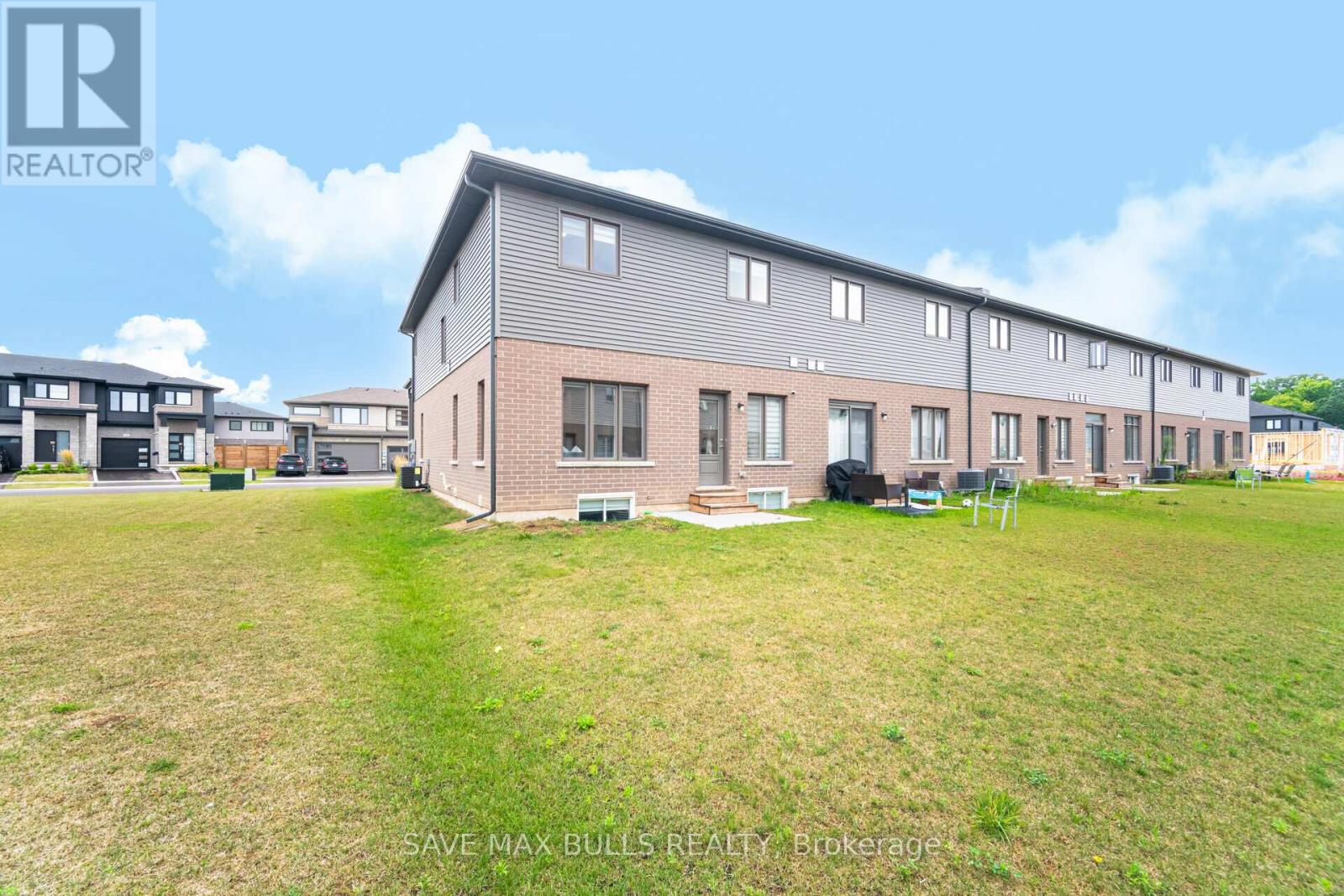 7381 Matteo Drive, Niagara Falls, Ontario  L2H 3T3 - Photo 40 - X13768034