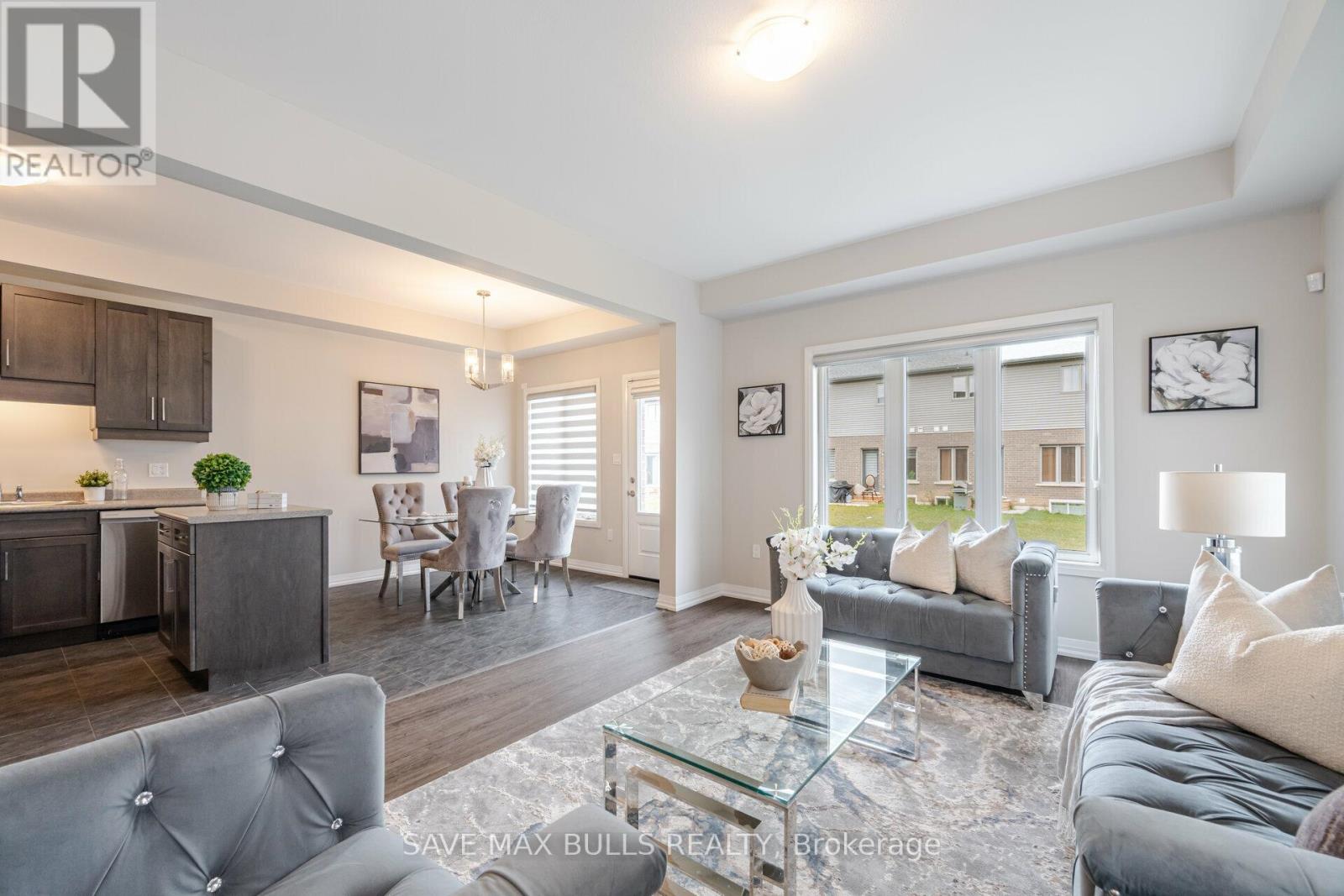 7381 Matteo Drive, Niagara Falls, Ontario  L2H 3T3 - Photo 9 - X13768034