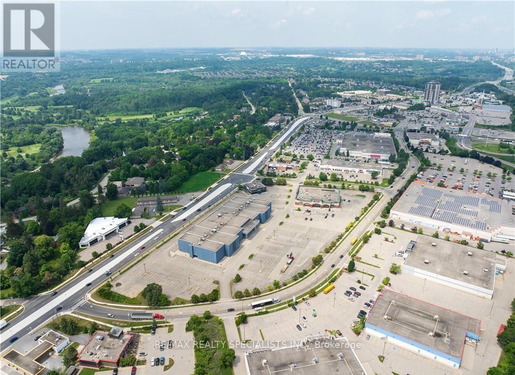 3-Retail - 4553 King Street E, Kitchener, Ontario  N2P 2G2 - Photo 6 - X13768036
