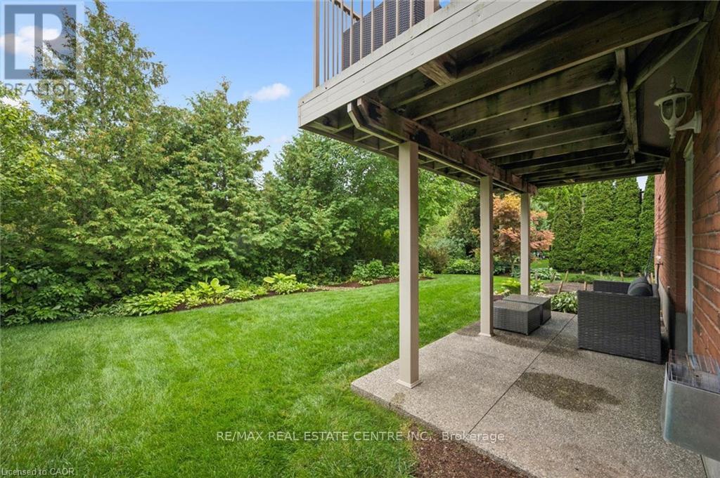 555 Killbear Court, Waterloo, Ontario  N2V 2R9 - Photo 21 - X13768162