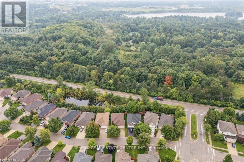 555 Killbear Court, Waterloo, Ontario  N2V 2R9 - Photo 24 - X13768162