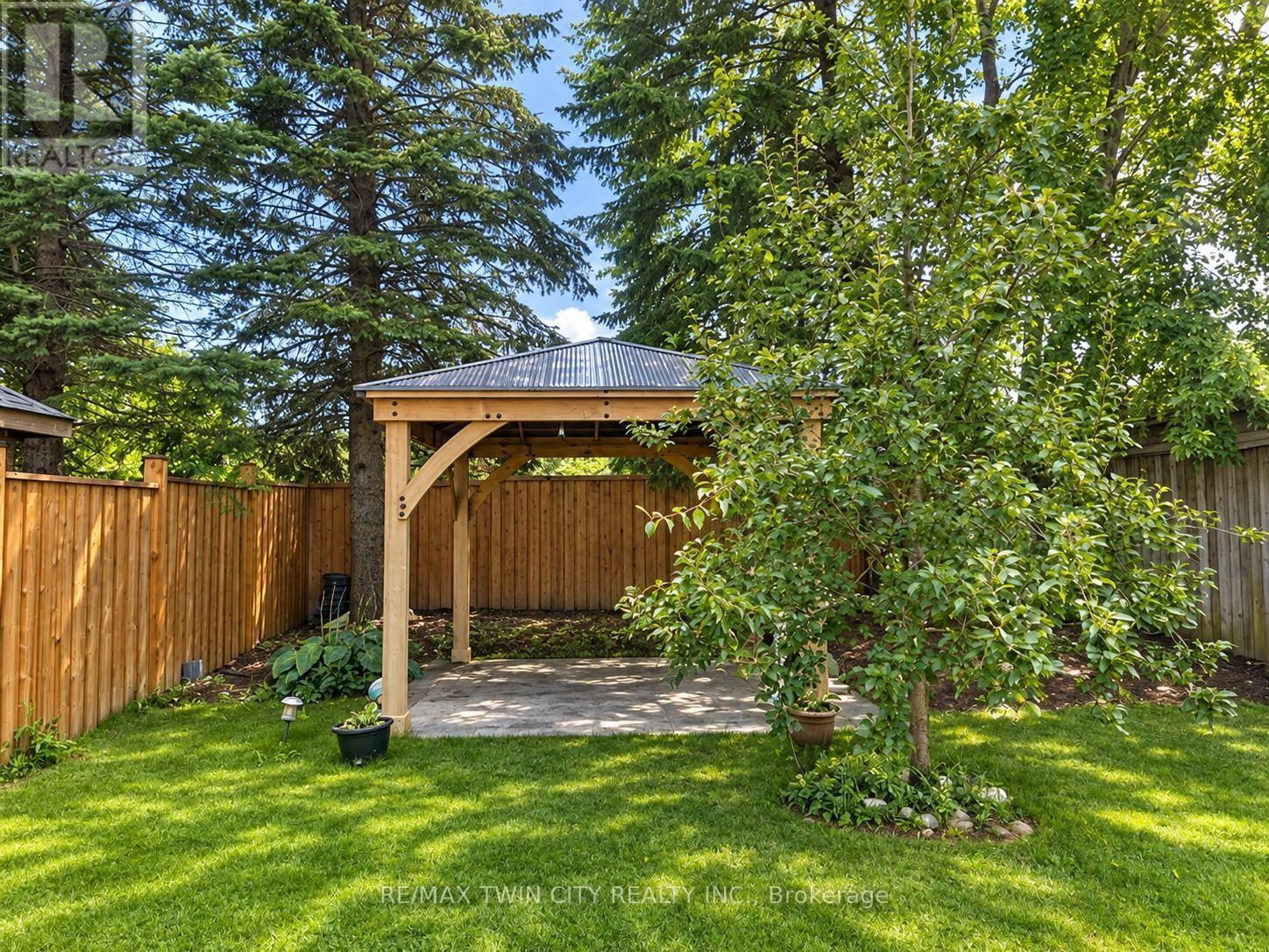 7 Briarfield Street, Kitchener, Ontario  N2A 4B6 - Photo 36 - X13768206