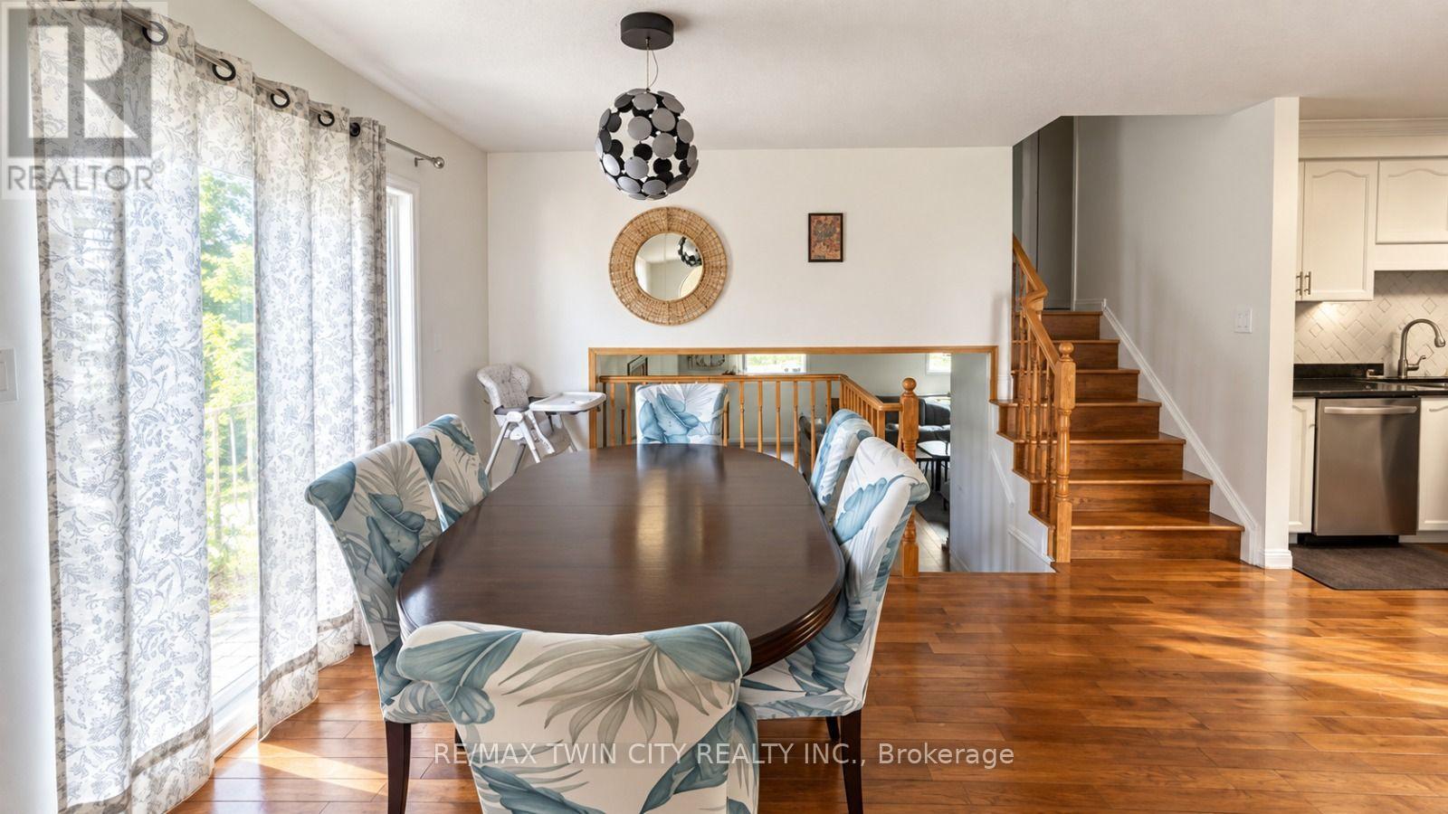 7 Briarfield Street, Kitchener, Ontario  N2A 4B6 - Photo 7 - X13768206