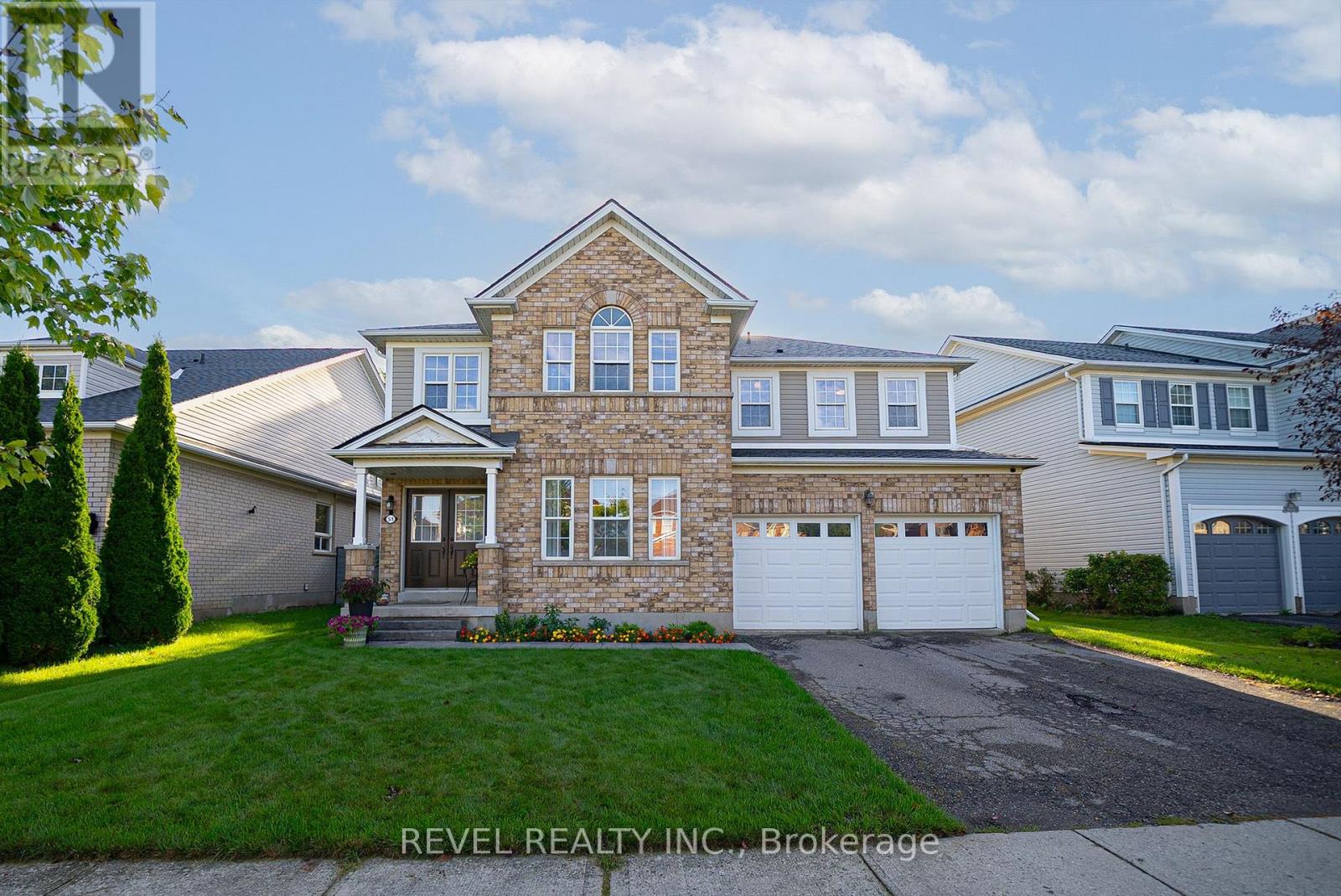 51 Webb Avenue, Brantford, Ontario  N3T 6S6 - Photo 2 - X13768208