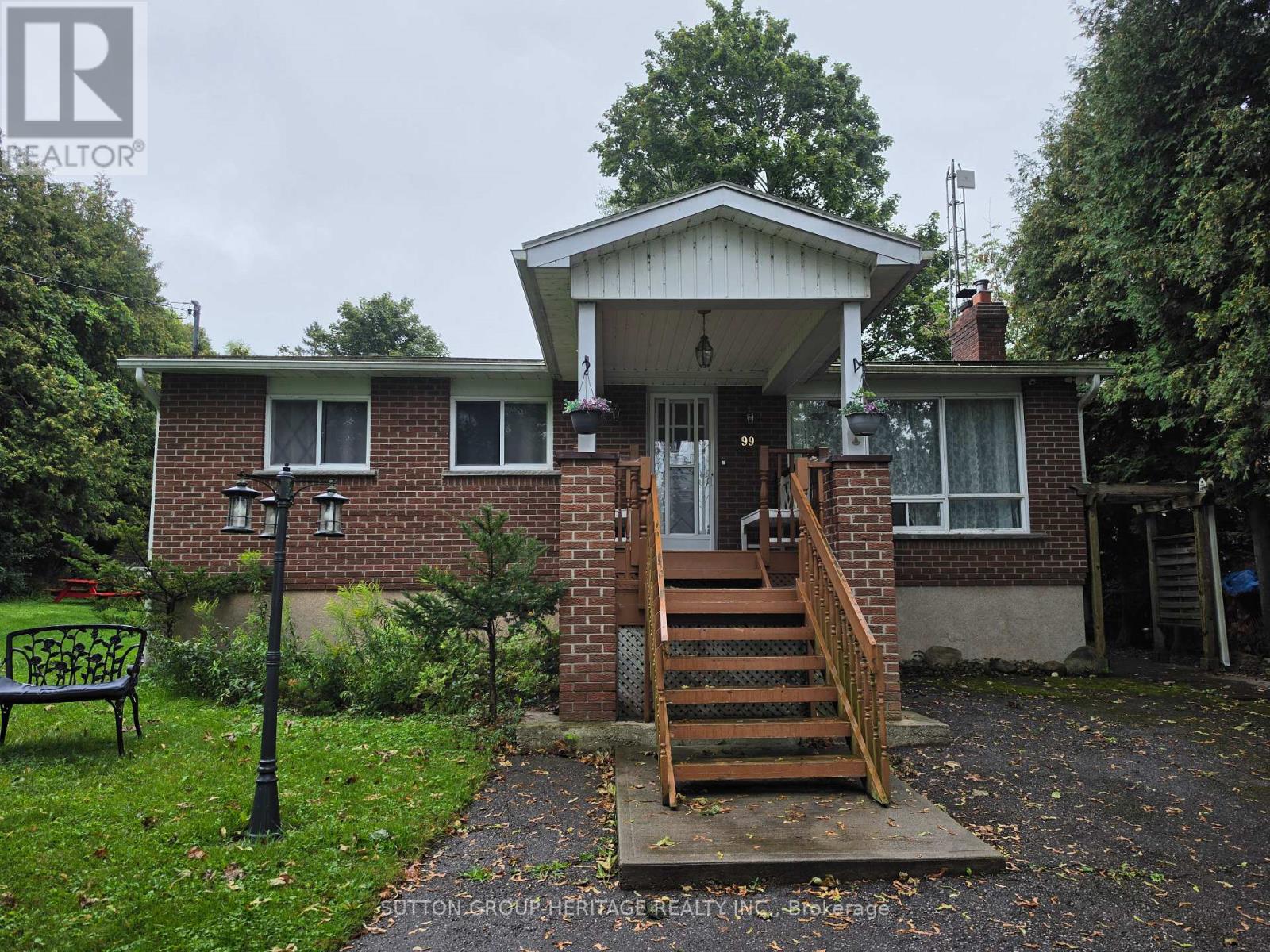 99 Bowen Road, Kawartha Lakes, Ontario  L9L 1B6 - Photo 1 - X13768224