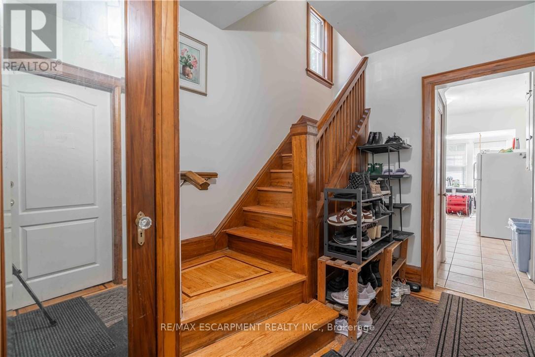 1257 King Street W, Hamilton, Ontario  L8S 1M5 - Photo 7 - X13768292