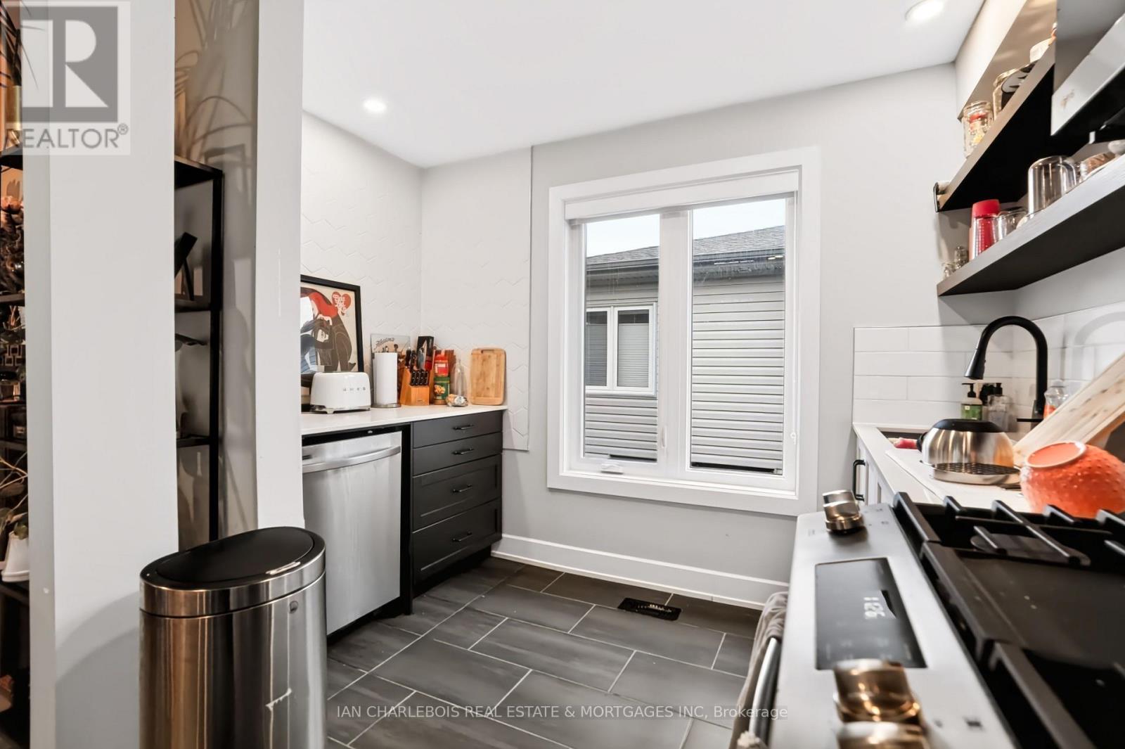 A - 846 Rockson Crescent, Ottawa, Ontario  K2S 0S6 - Photo 16 - X13767954