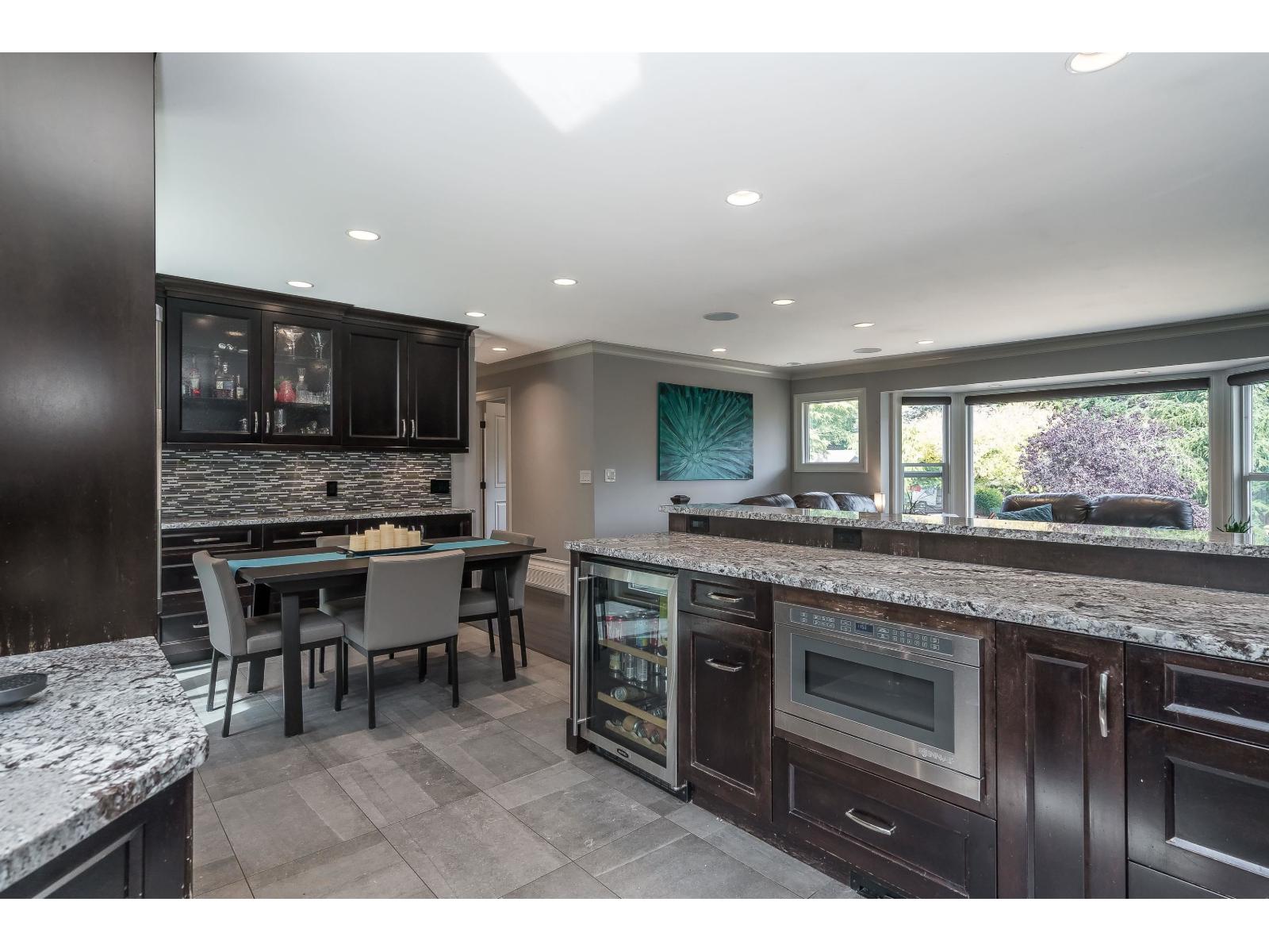 15250 21b Avenue, Surrey, British Columbia  V4A 7S3 - Photo 17 - R3162247