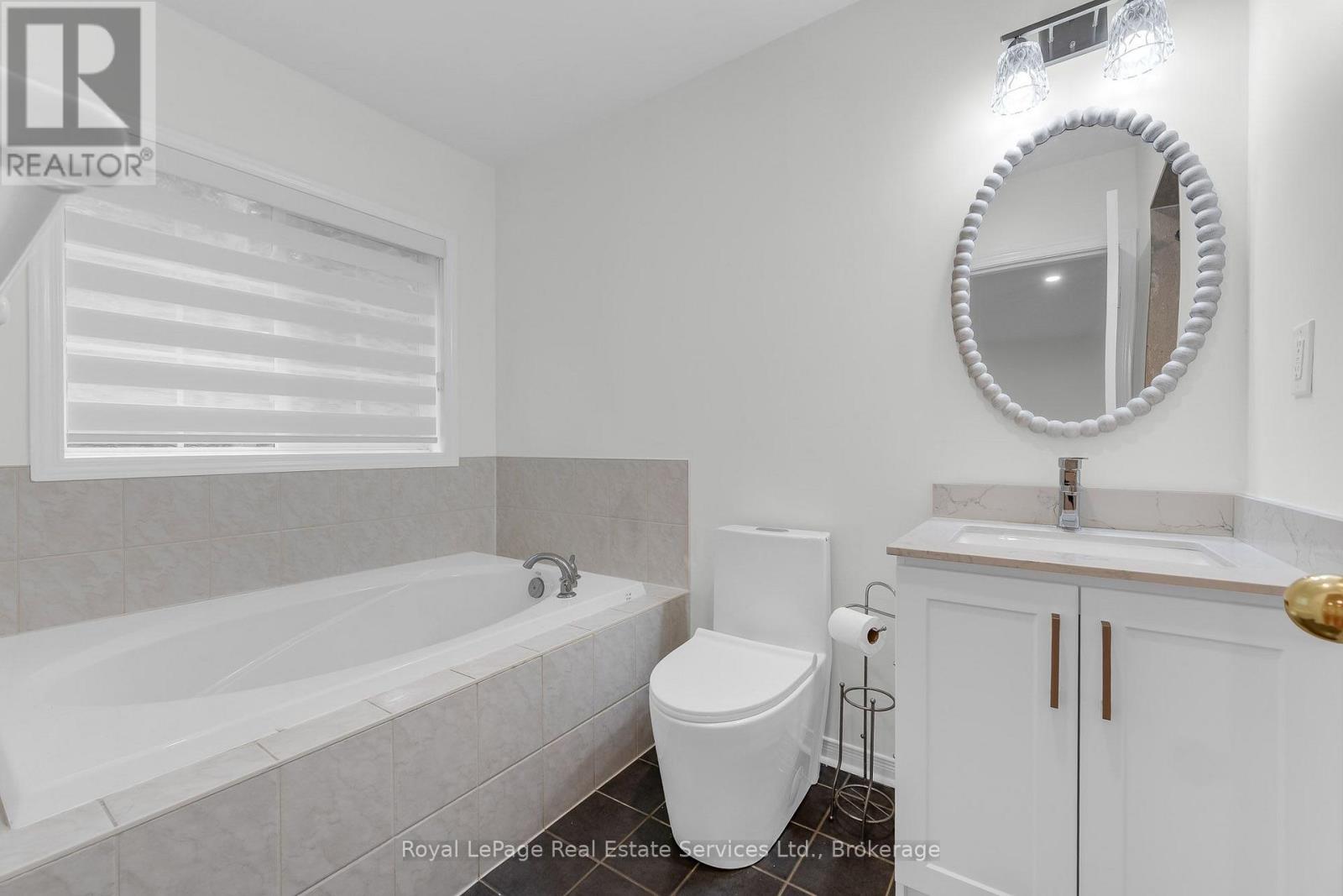 268 - 7360 Zinnia Place, Mississauga, Ontario  L5W 2A2 - Photo 18 - W13739750