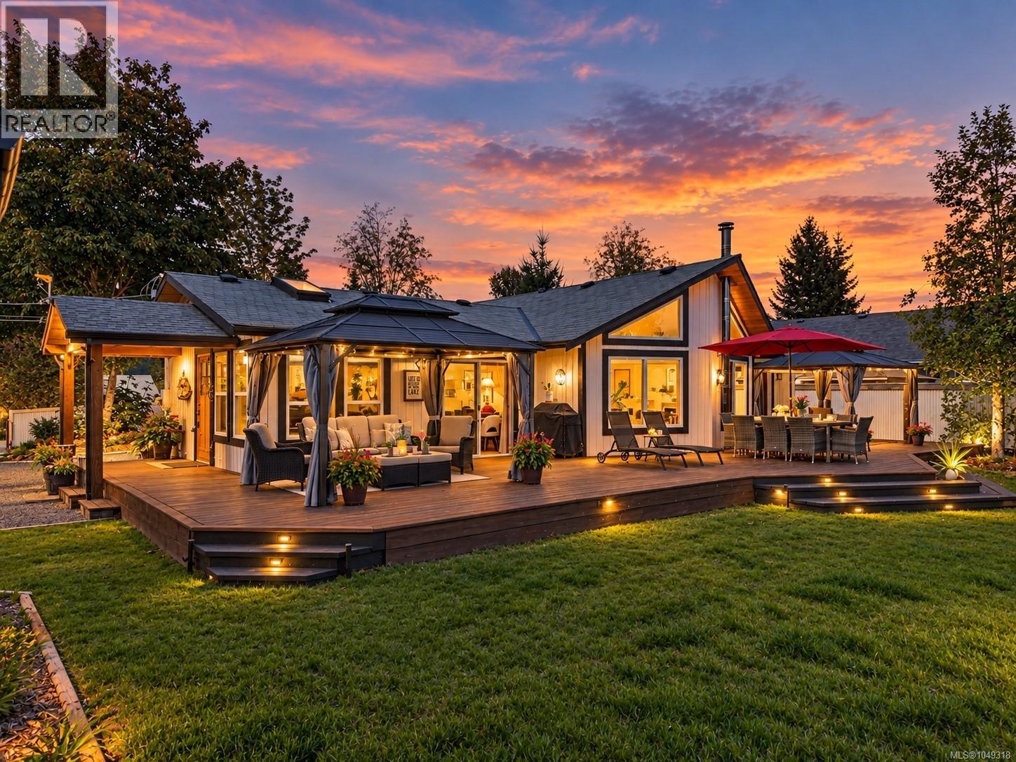 9484 Martin Park Dr, Black Creek, British Columbia