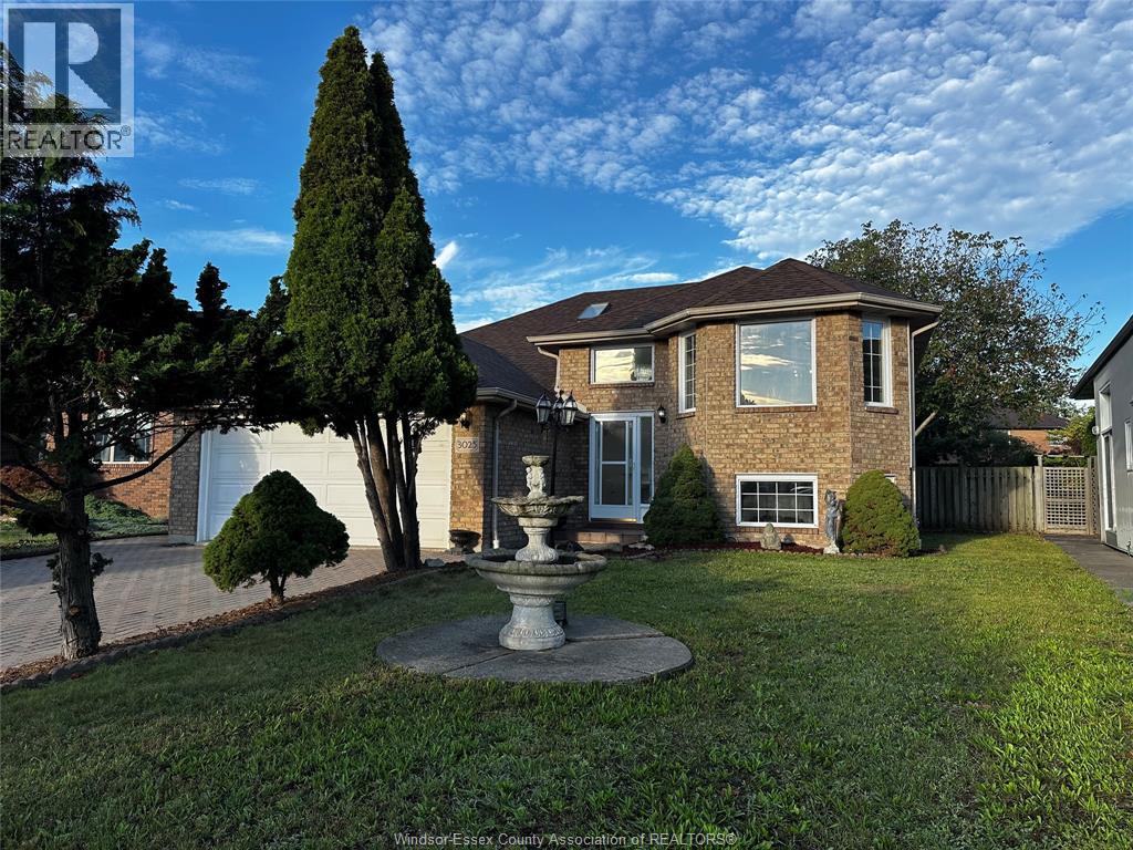3025 KENILWORTH, Windsor, Ontario