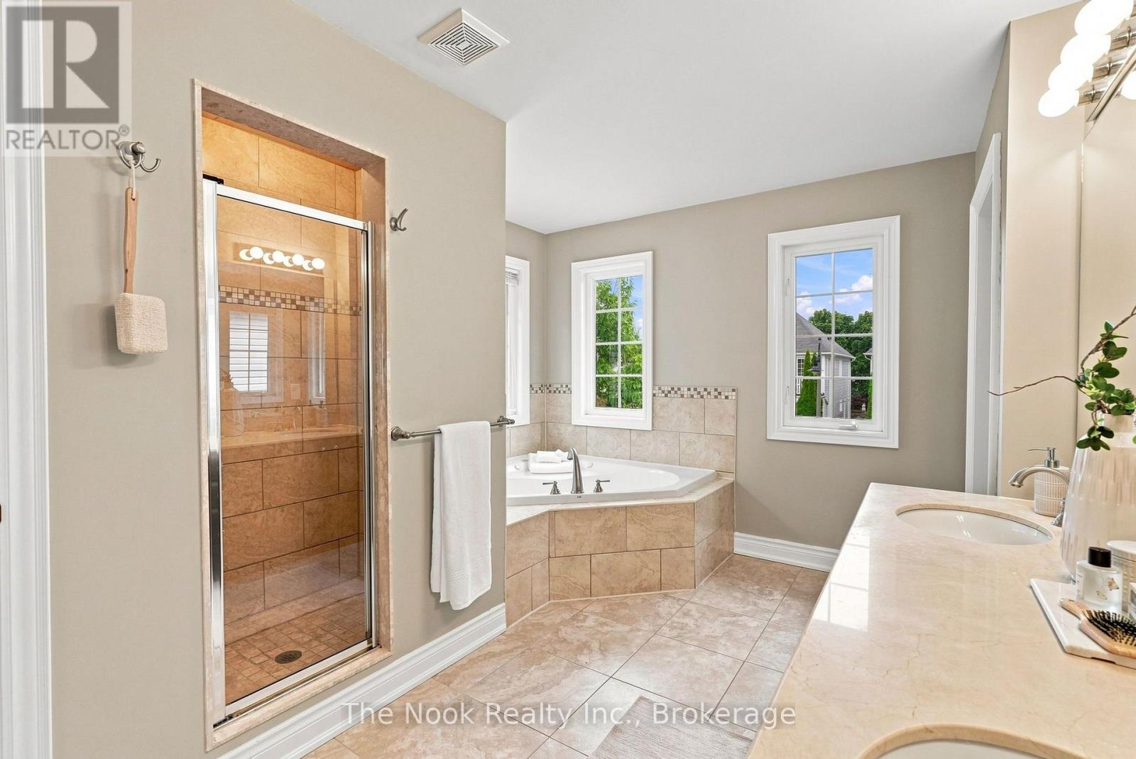 18 Corporal Patterson Lane, Clarington, Ontario  L1B 0A7 - Photo 25 - E13768446