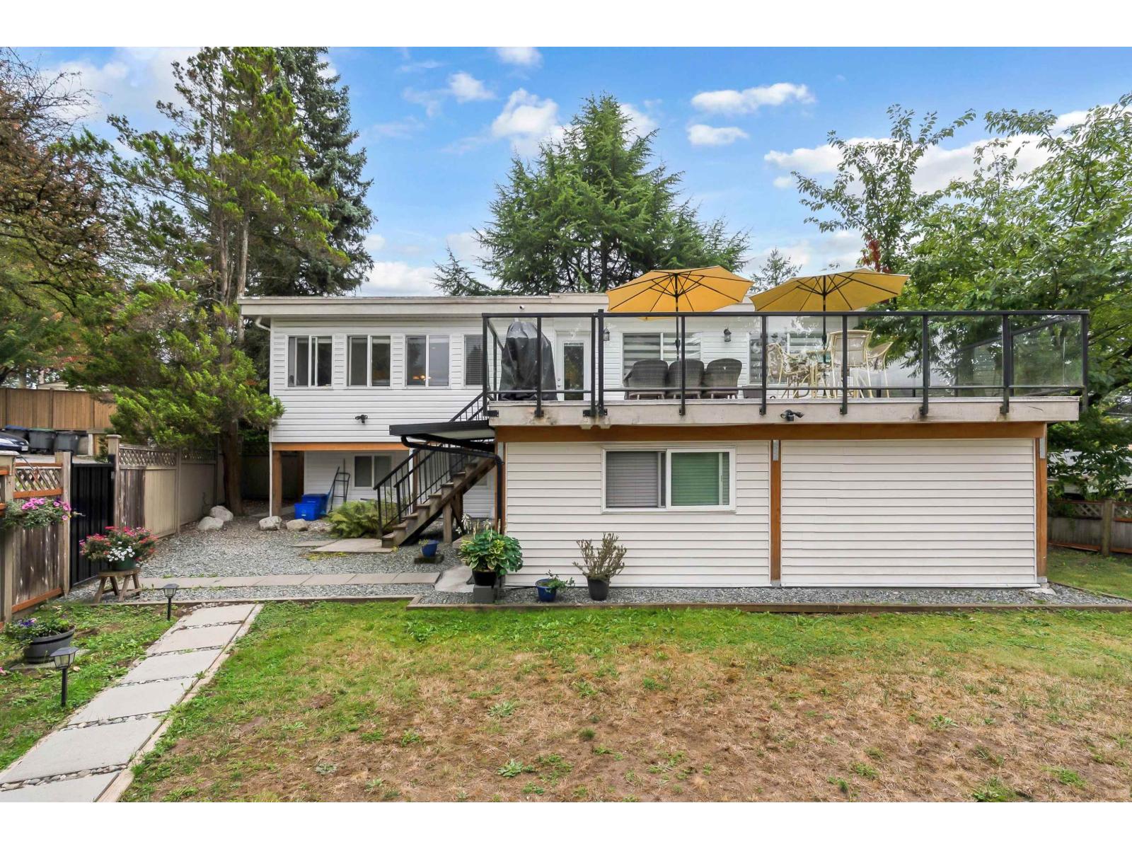 11361 96 Avenue, Surrey, British Columbia  V3V 1V7 - Photo 2 - R3164004