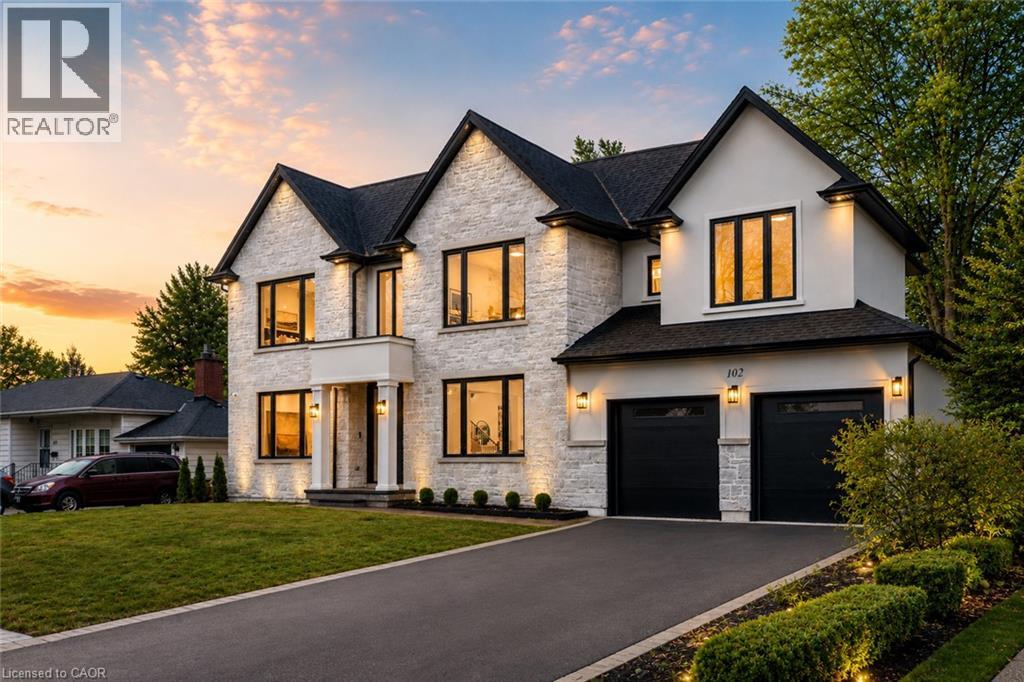 102 Cumming Court, Ancaster, Ontario  L9G 1V3 - Photo 3 - 40850663