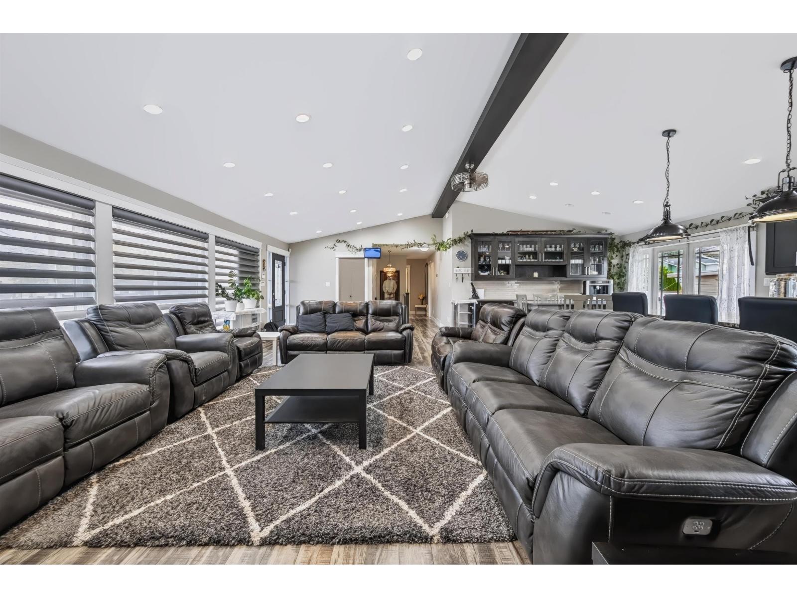 2247 Windsor Street, Abbotsford, British Columbia  V2T 6L8 - Photo 4 - R3163052