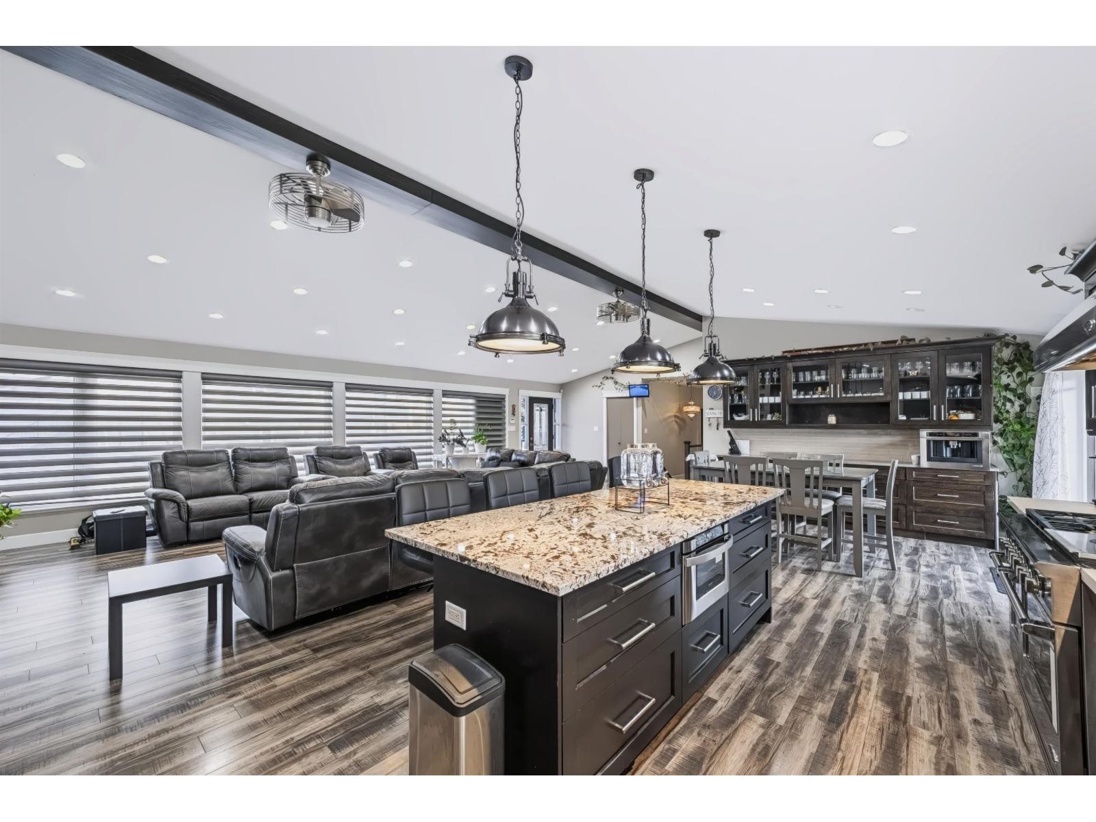 2247 Windsor Street, Abbotsford, British Columbia  V2T 6L8 - Photo 7 - R3163052
