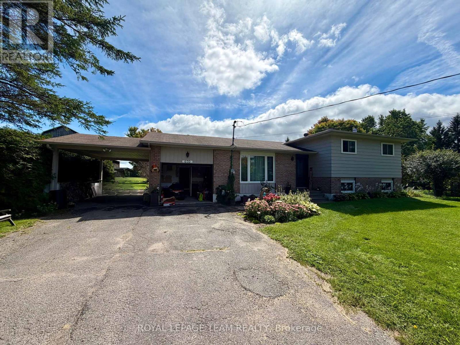 670 Van Buren Street, North Grenville, Ontario  K0G 1J0 - Photo 1 - X13768498